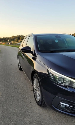 Peugeot 308 cena 40500 przebieg: 180000, rok produkcji 2017 z Brzozów małe 137